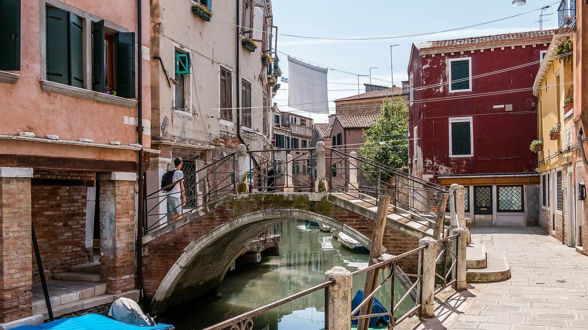 The Star Close To Biennale & Arsenale Βενετία